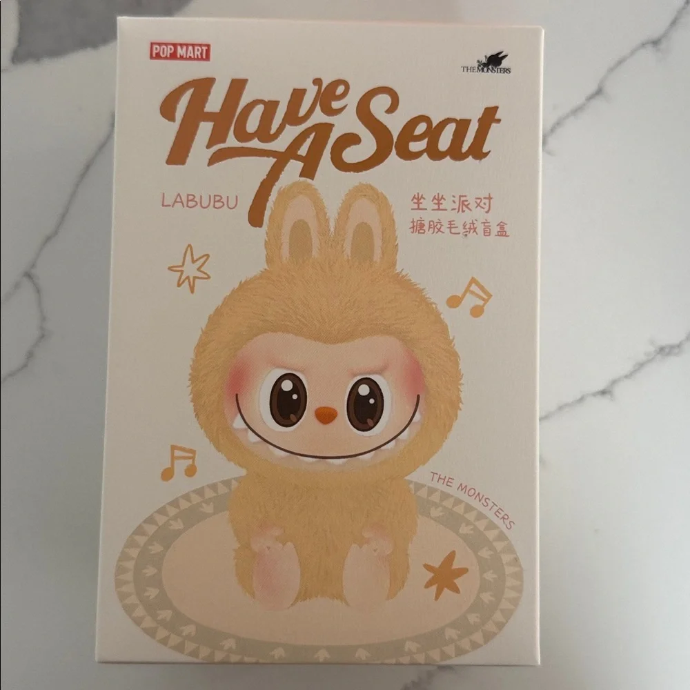 Labubu Have a Seat QuQu - Picture 2 of 6